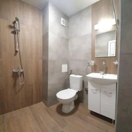 - пролет Лозенец